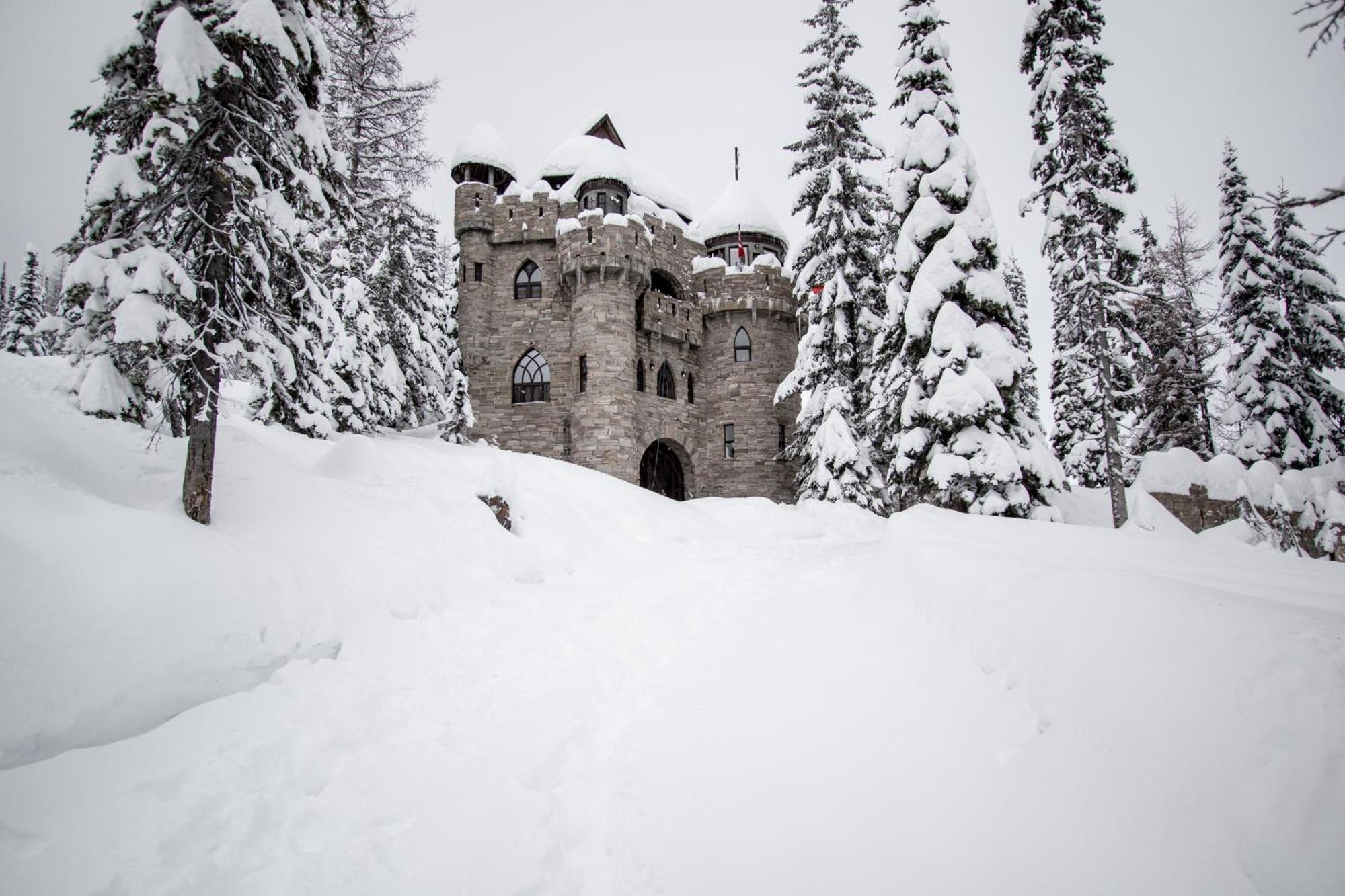 サンドポイント Schweitzer Castleヴィラ エクステリア 写真